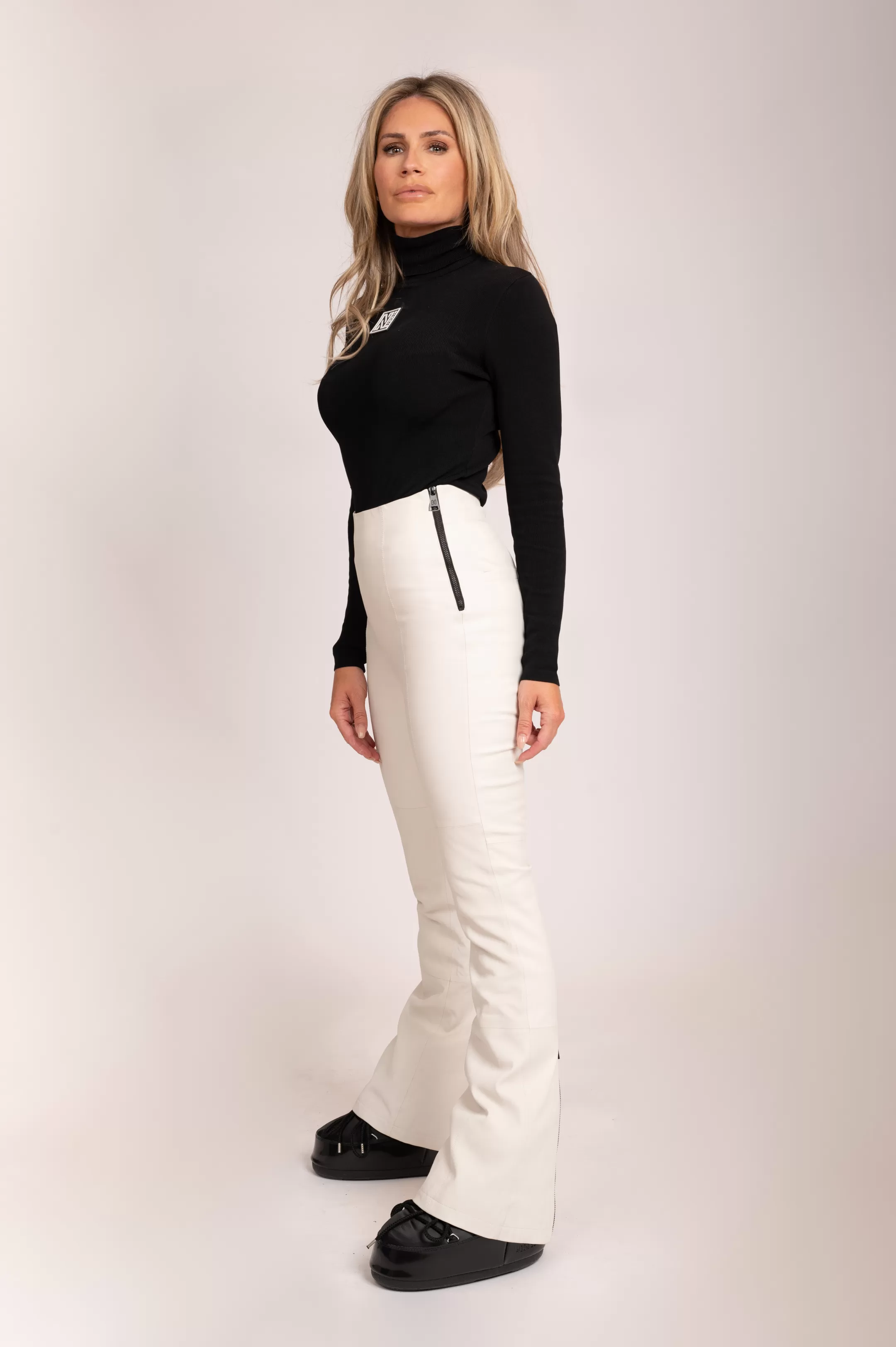 Fashion NIKKIE Fitted Leather Ski pants Star White