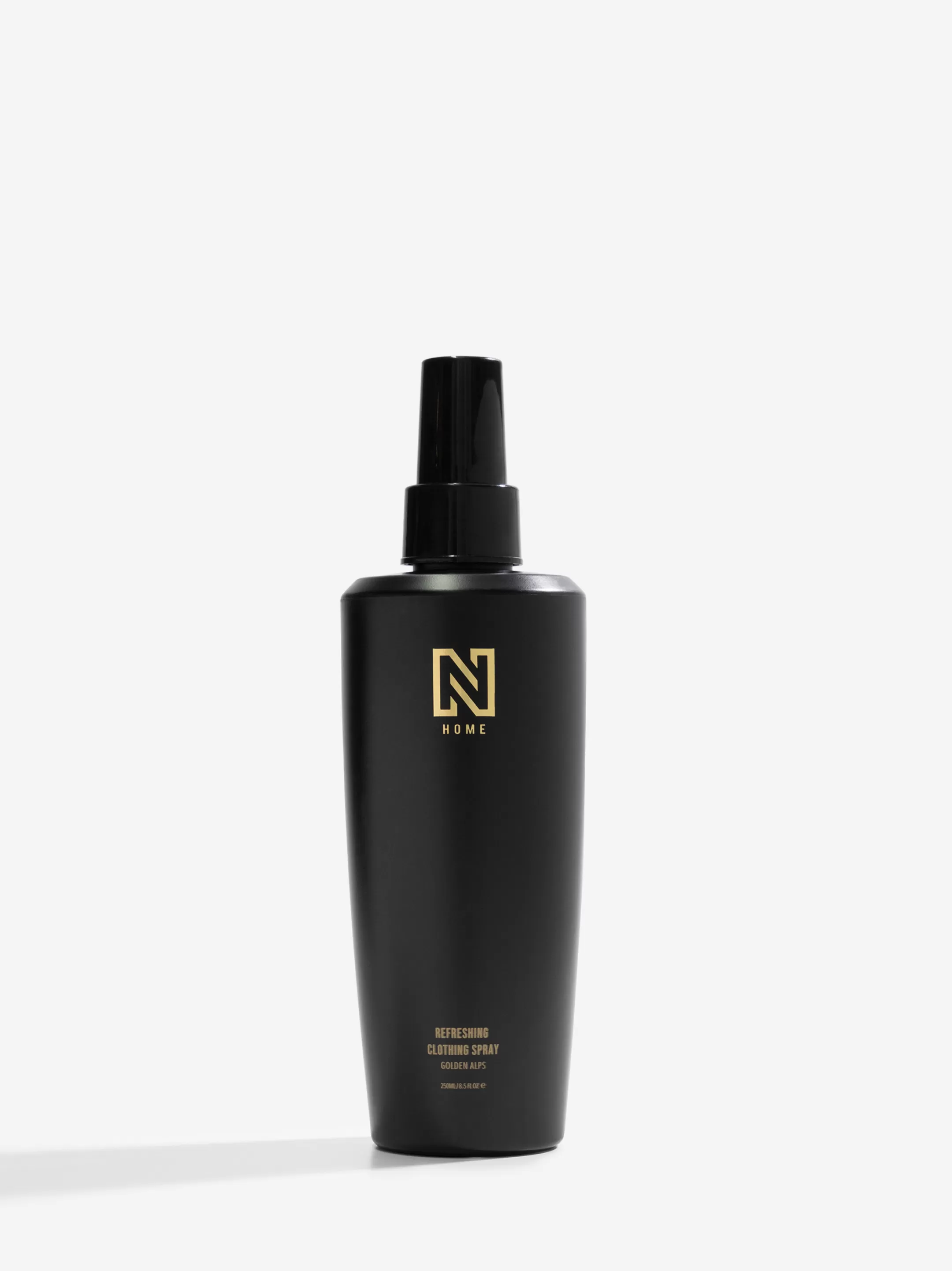 Best NIKKIE EN ALPS REFRESHING CLOTHING SPRAY Gold