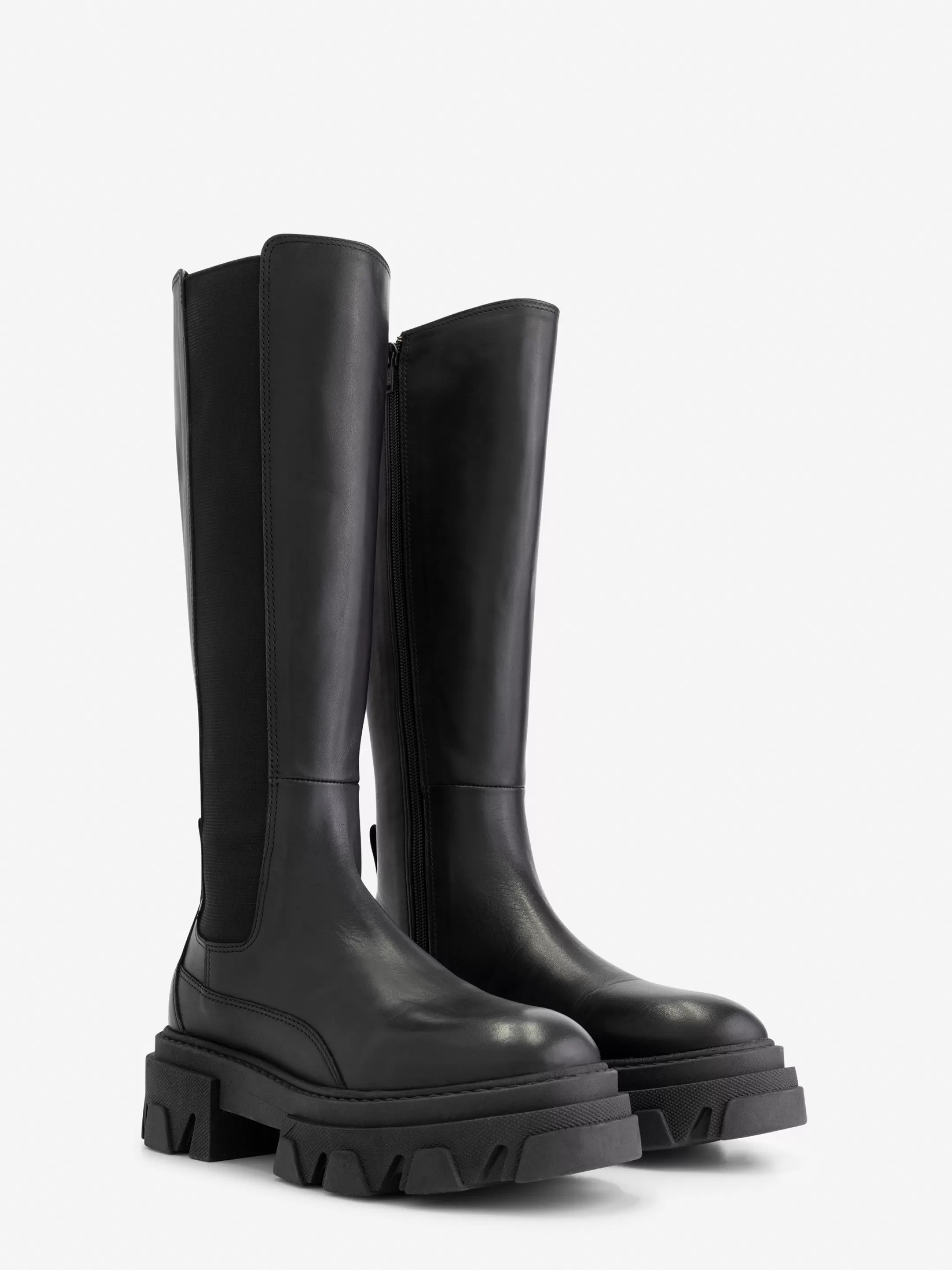 New NIKKIE High Leather boots with thick sole Black/Black