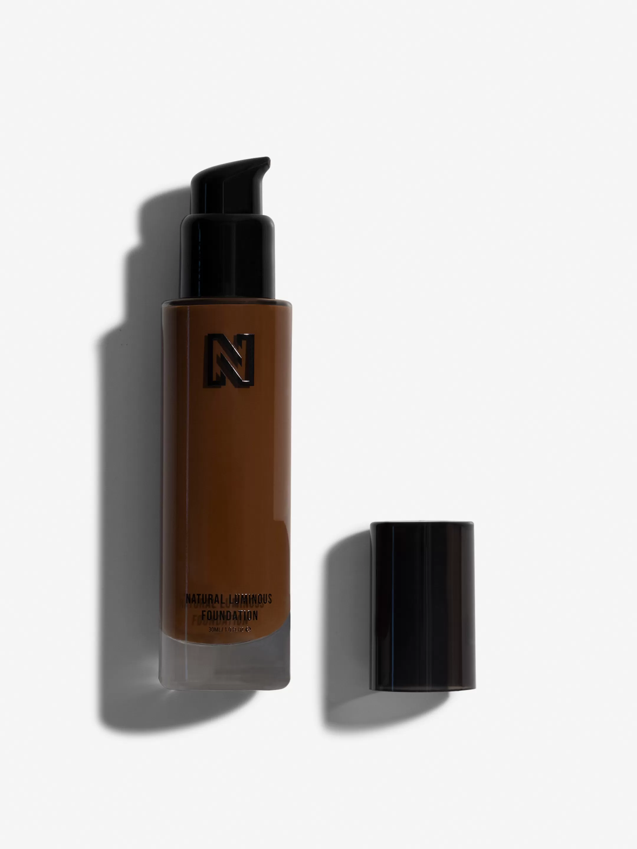 Online NIKKIE Natural Luminous Foundation 027 - Deep Dark Warm