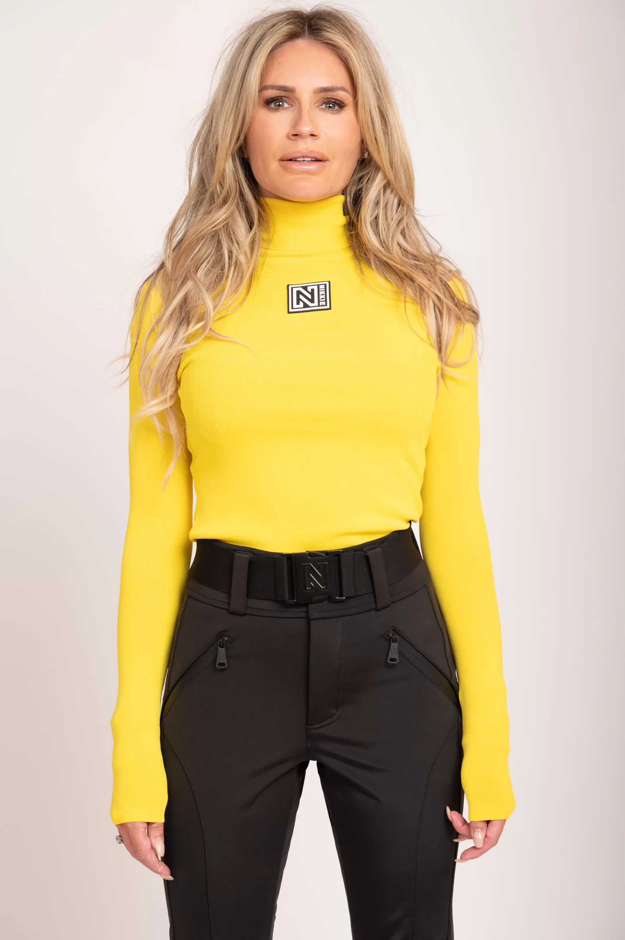 Fashion NIKKIE SKI top with turtle neck   Vibrant Yellow