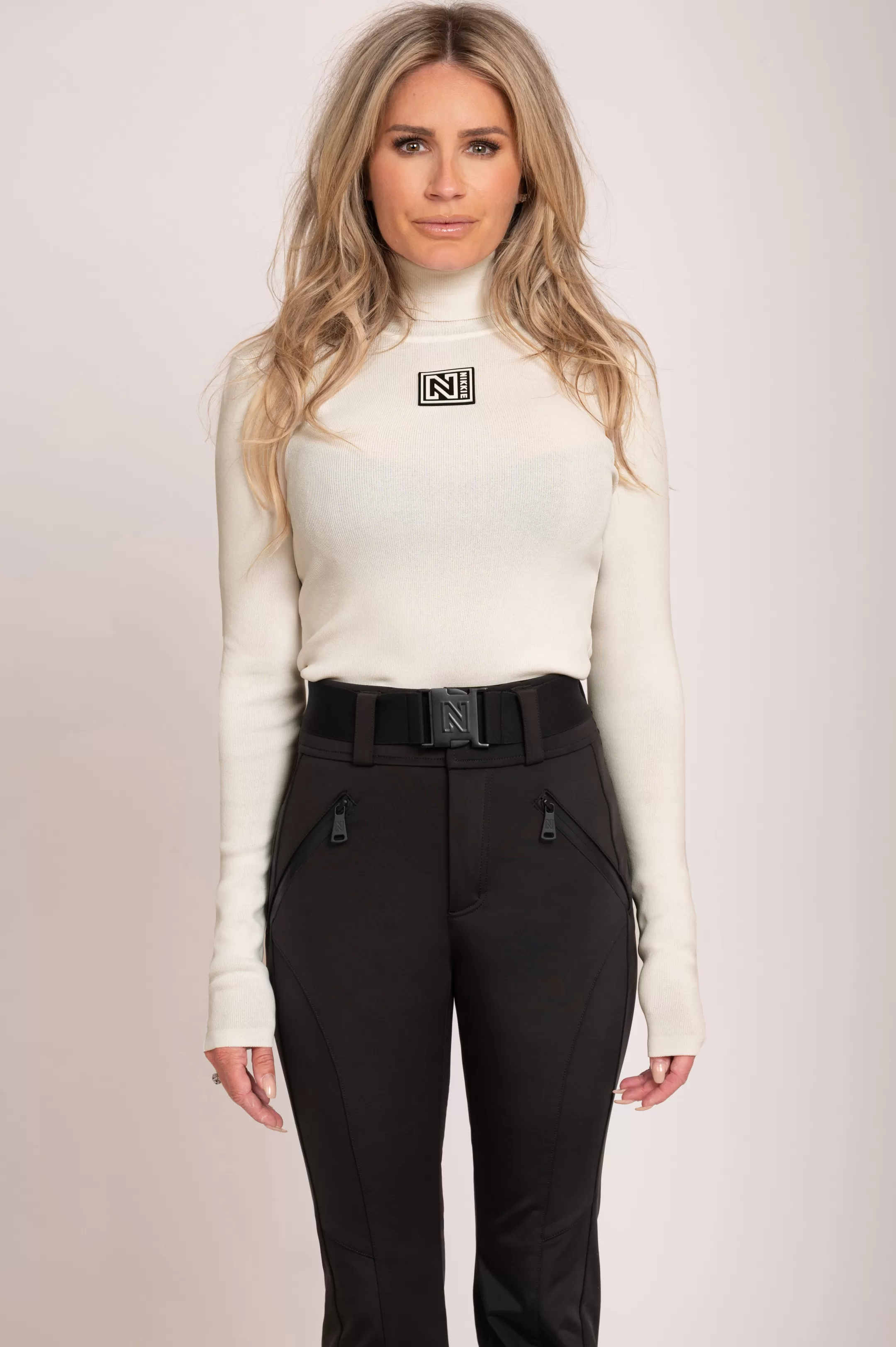 Hot NIKKIE SKI top with turtle neck   Cream