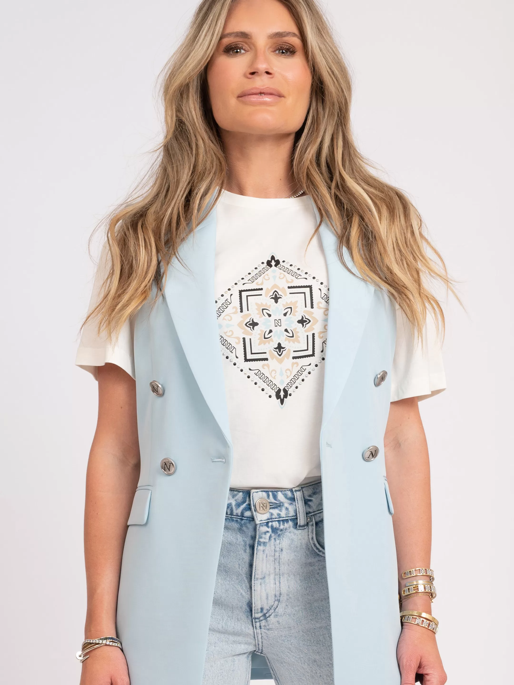 Clearance NIKKIE Oversized t-shirt with print Star White