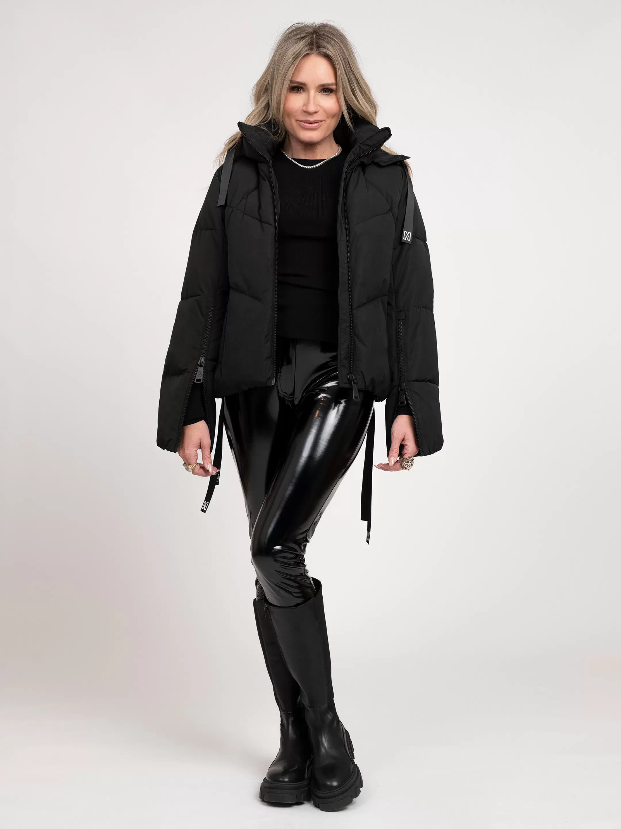 Shop NIKKIE Puffer coat Black