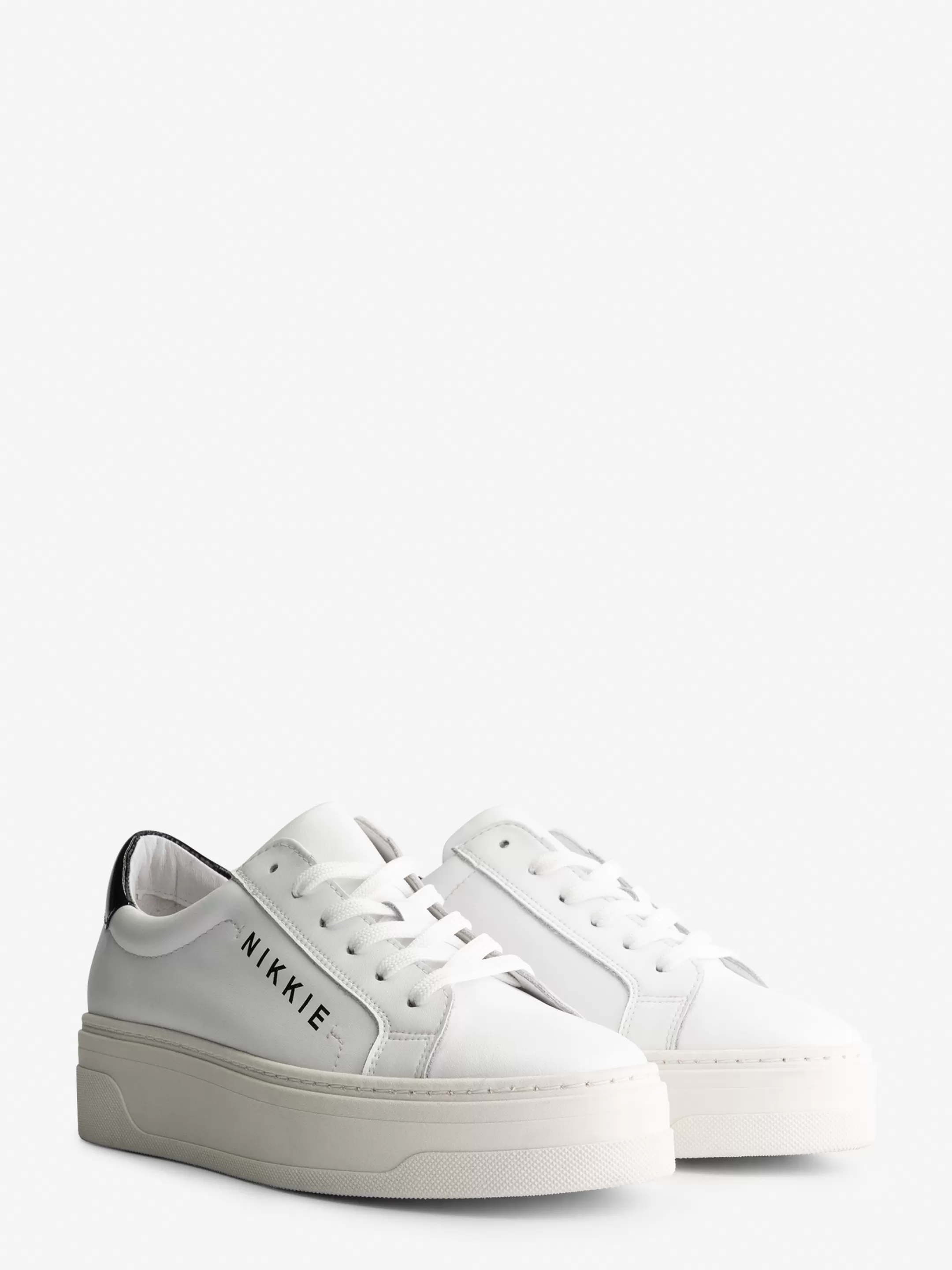 Shop NIKKIE Sneaker with gold details White
